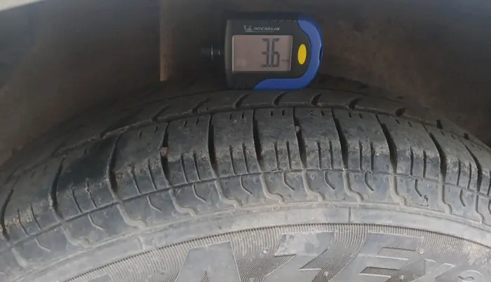 2012 Maruti Ritz VDI, Diesel, Manual, 1,40,817 km, tyre