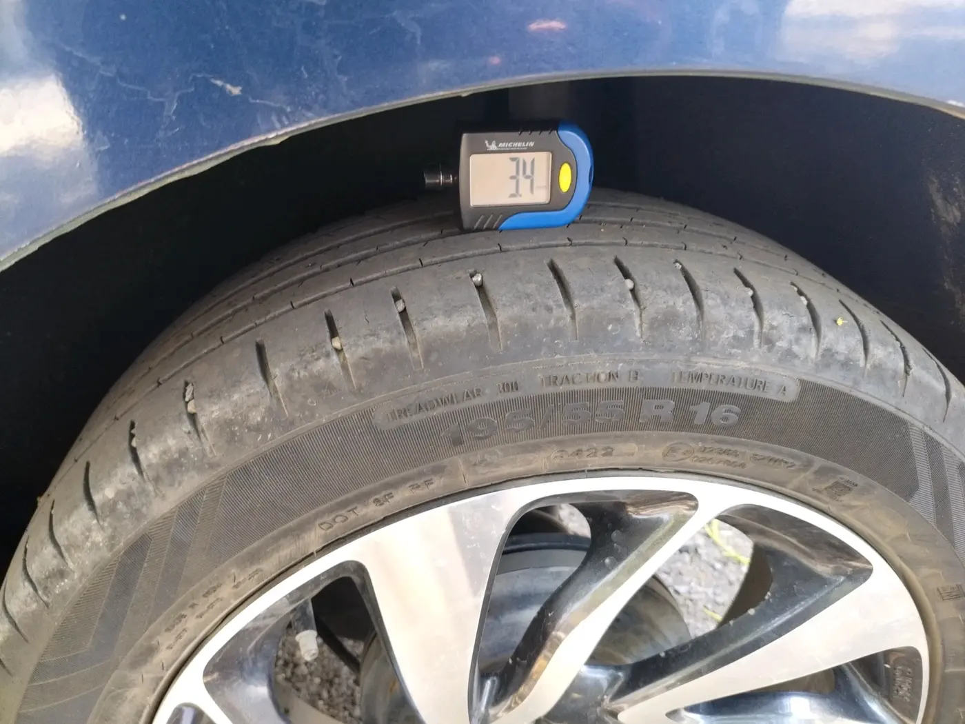 2020 Maruti Baleno ZETA CVT PETROL 1.2, Petrol, Automatic, 90,015 km, tyre