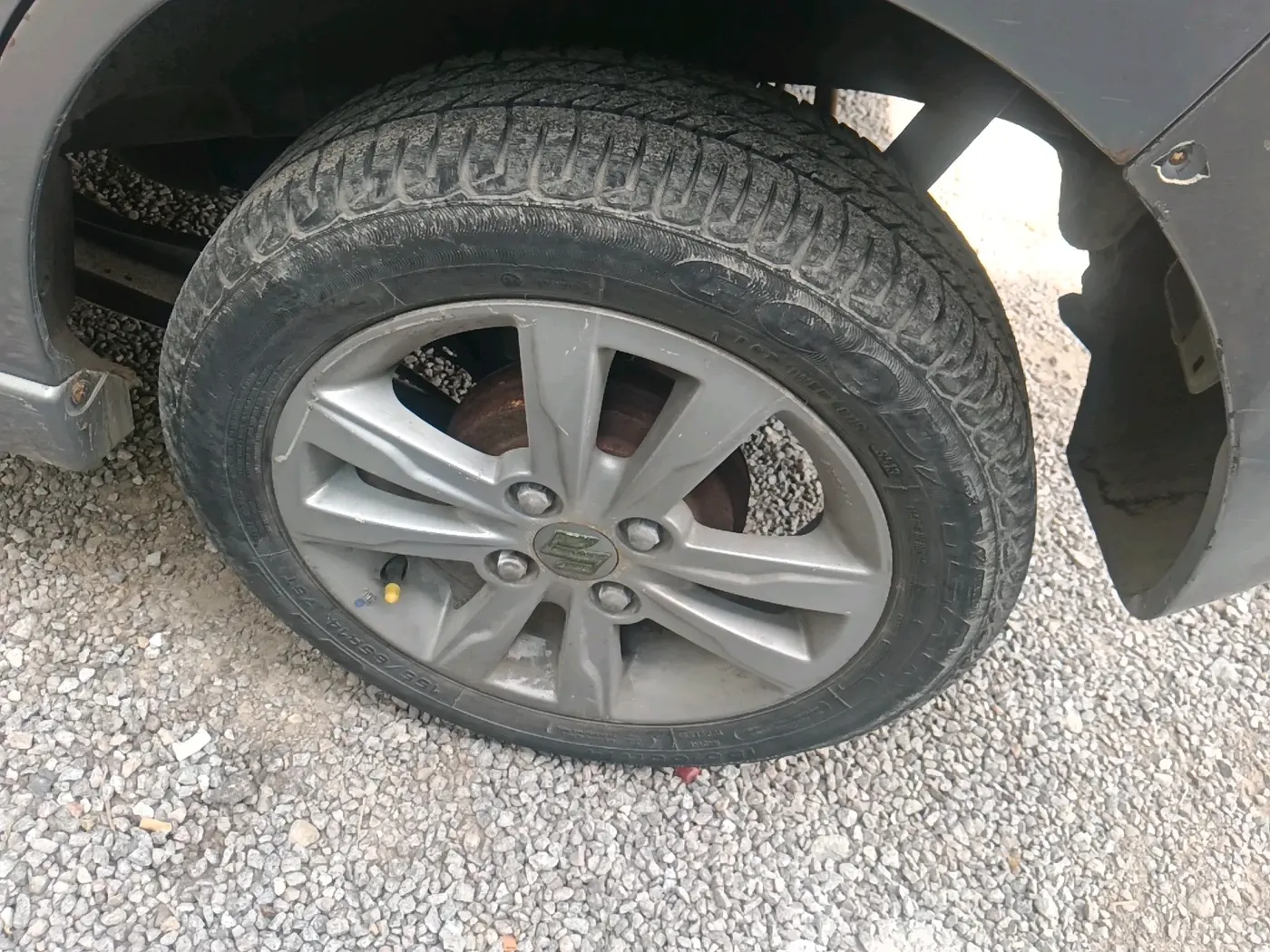 2013 Maruti Wagon R Stingray VXI, Petrol, Manual, 73,702 km, tyre