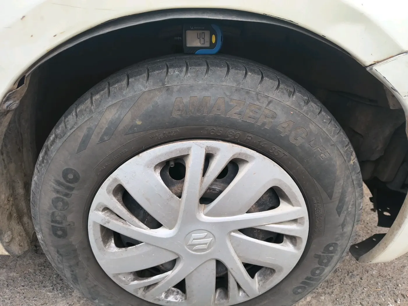 2011 Maruti Swift VDI, Diesel, Manual, 1,25,592 km, tyre