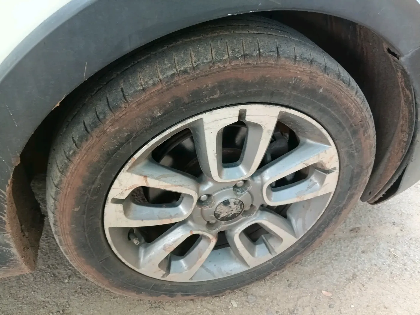 2015 Hyundai i20 Active 1.4 SX, Diesel, Manual, 86,420 km, tyre
