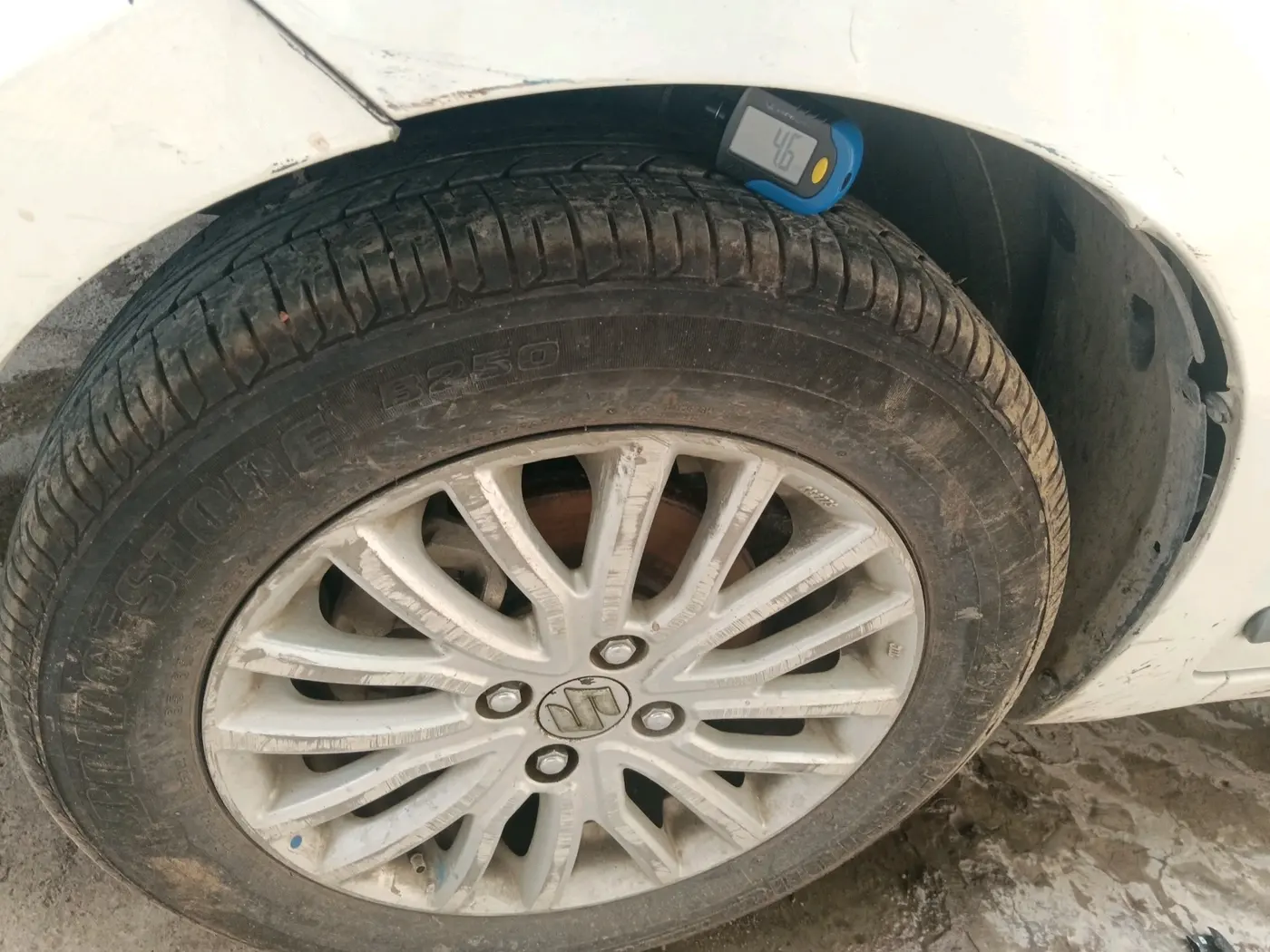 2022 Maruti Dzire ZXI AMT, Petrol, Automatic, 65,055 km, tyre