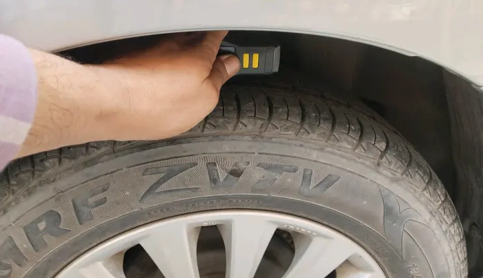 2023 Maruti Ciaz ZETA AT 1.5  SHVS PETROL, Petrol, Automatic, 17,219 km, tyre