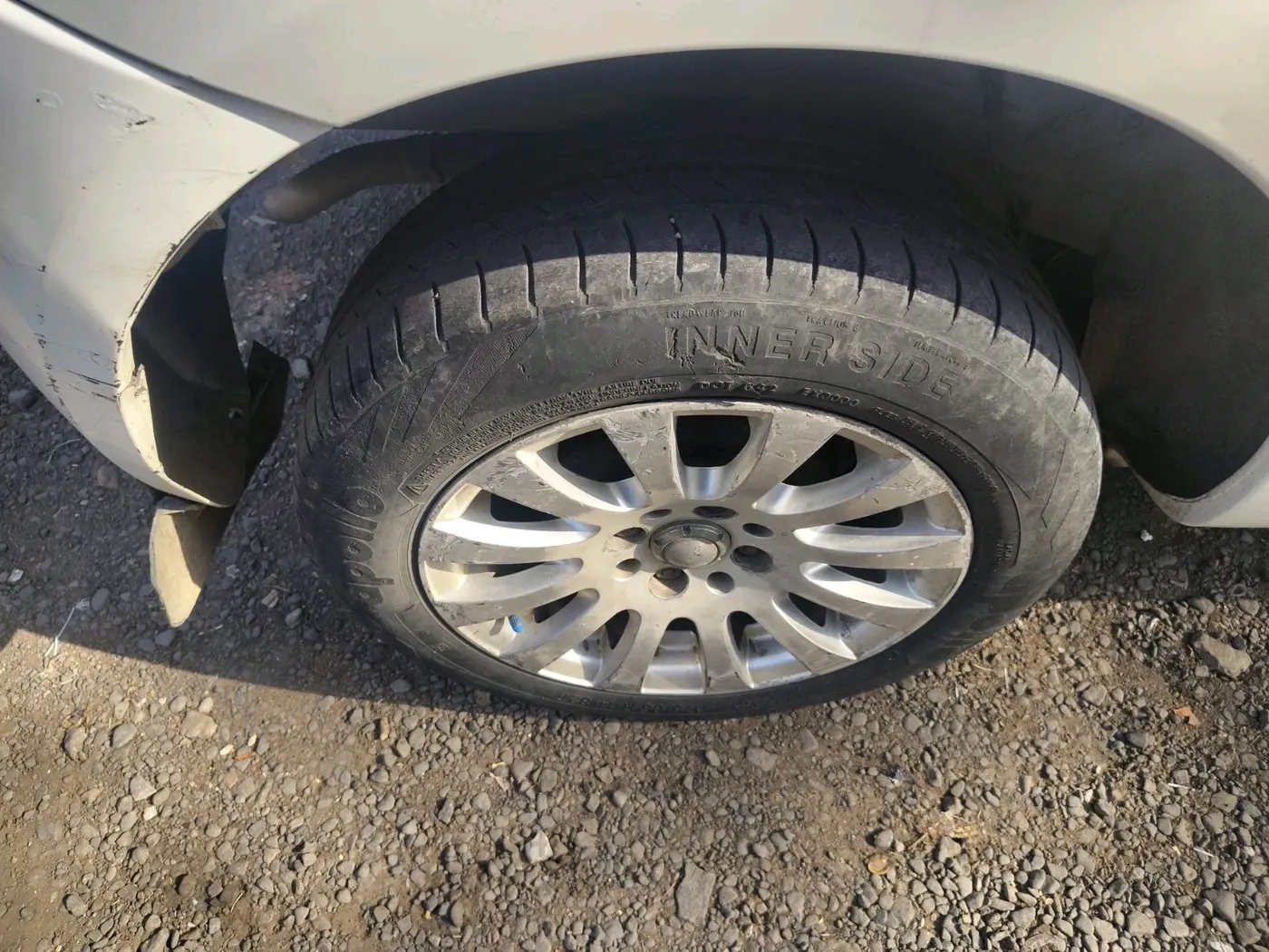 2011 Toyota Etios Liva GD, Diesel, Manual, 19,00,000 km, tyre
