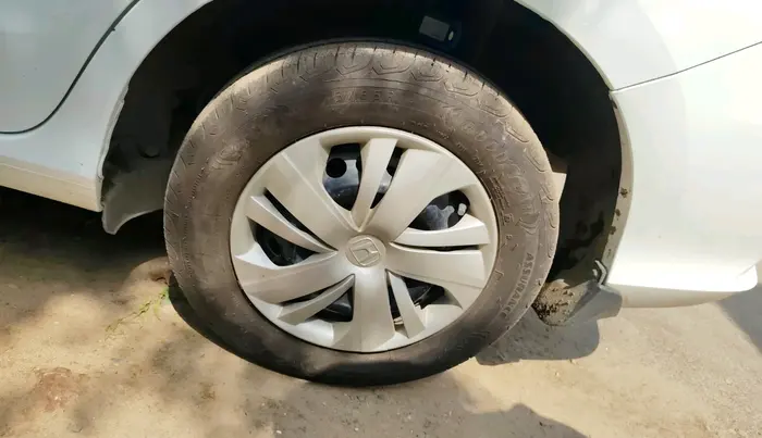 2019 Honda Amaze 1.2L I-VTEC S, Petrol, Manual, 56,248 km, tyre