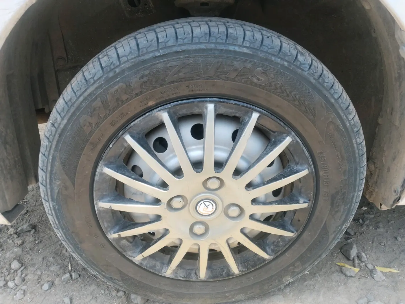 2014 Maruti Wagon R 1.0 LXI, Petrol, Manual, 20,976 km, tyre