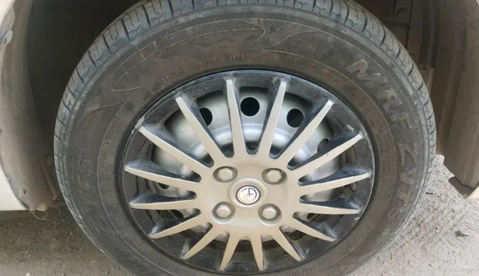 2014 Maruti Wagon R 1.0 LXI, Petrol, Manual, 20,976 km, tyre
