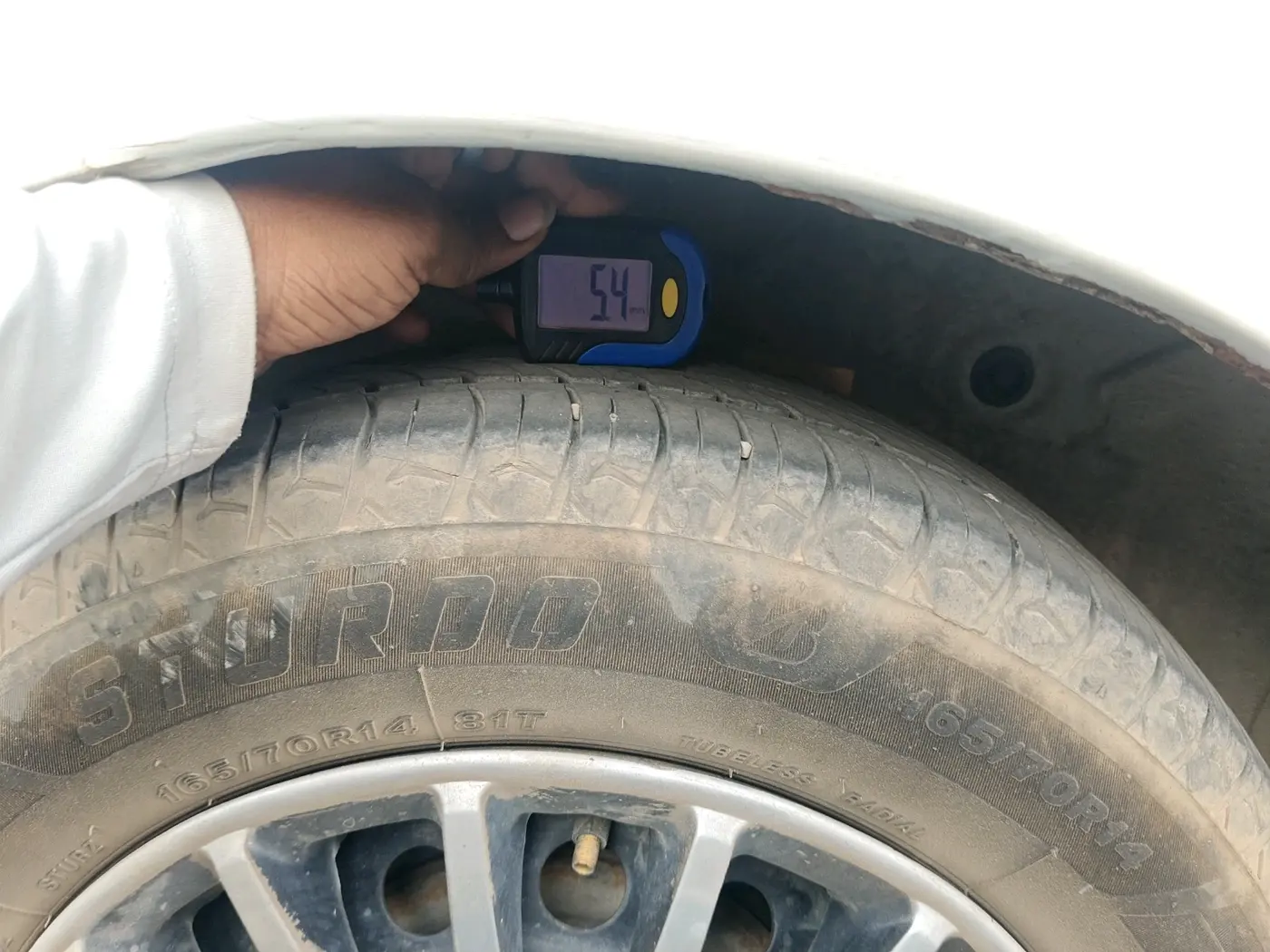 2016 Maruti Celerio VXI CNG, CNG, Manual, 90,155 km, tyre