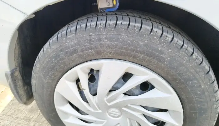 2022 Maruti Ertiga   VXI (O) CNG, CNG, Manual, 80,126 km, tyre