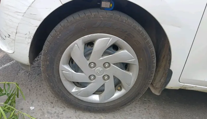 2019 Hyundai NEW SANTRO SPORTZ MT, Petrol, Manual, 42,912 km, tyre