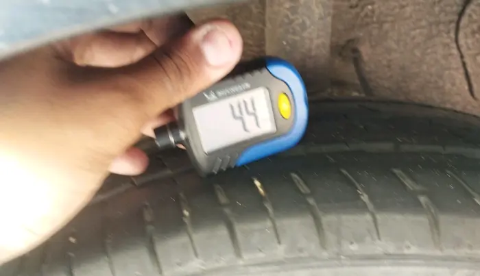 2018 Tata NEXON XZ PLUS DIESEL, Diesel, Manual, 2,04,258 km, tyre