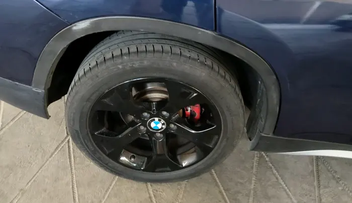 2012 BMW X1 SDRIVE 18I, Petrol, Automatic, 86,475 km, tyre