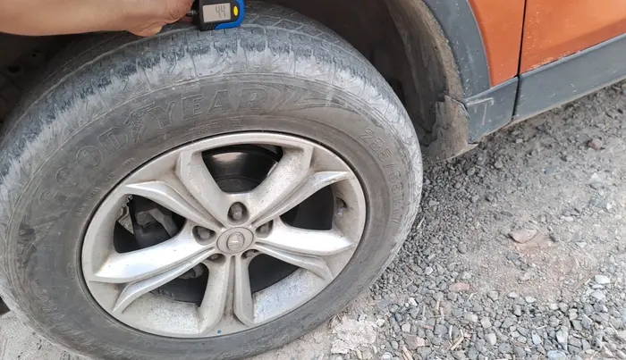 2019 Tata Harrier XZ 2.0L, Diesel, Manual, 89,138 km, tyre