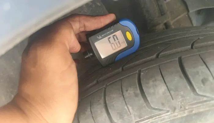 2019 Tata NEXON XZA PLUS DIESEL, Diesel, Automatic, 81,826 km, tyre