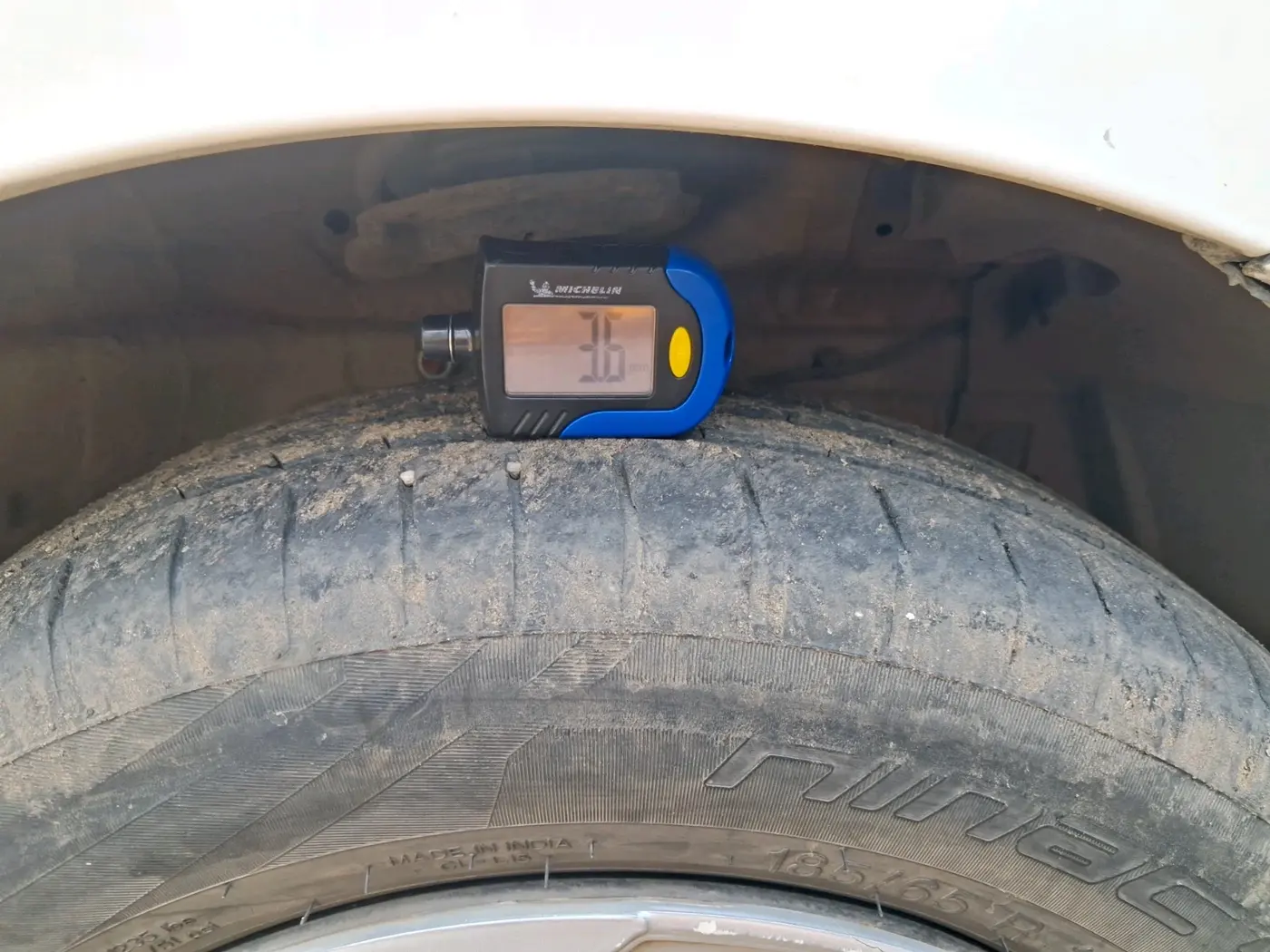 2013 Maruti Ertiga VDI, Diesel, Manual, 1,30,519 km, tyre