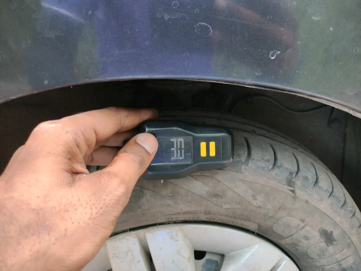 2021 Maruti Alto LXI CNG, CNG, Manual, 60,131 km, tyre