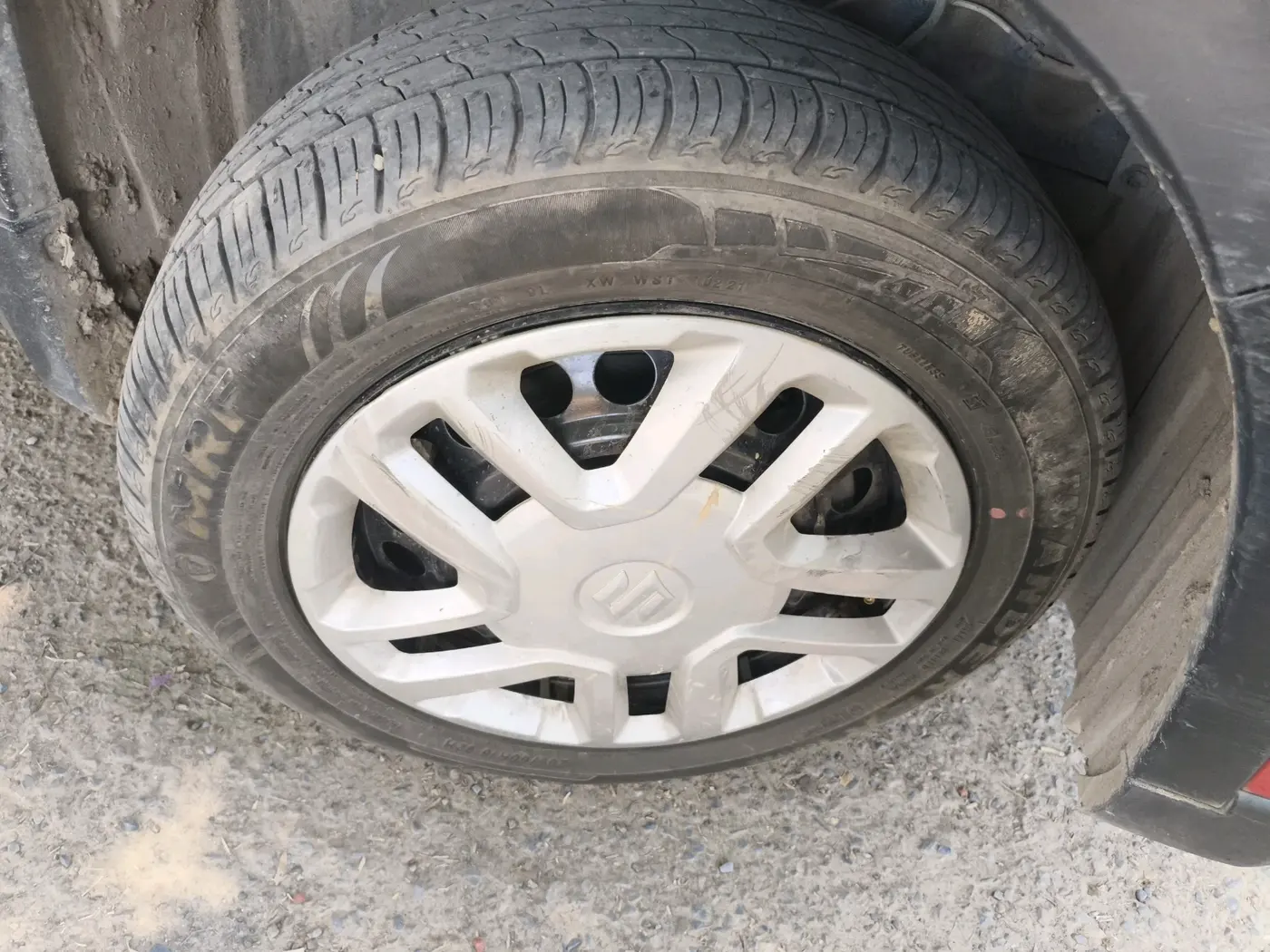 2021 Maruti Vitara Brezza VXI, Petrol, Manual, 37,953 km, tyre