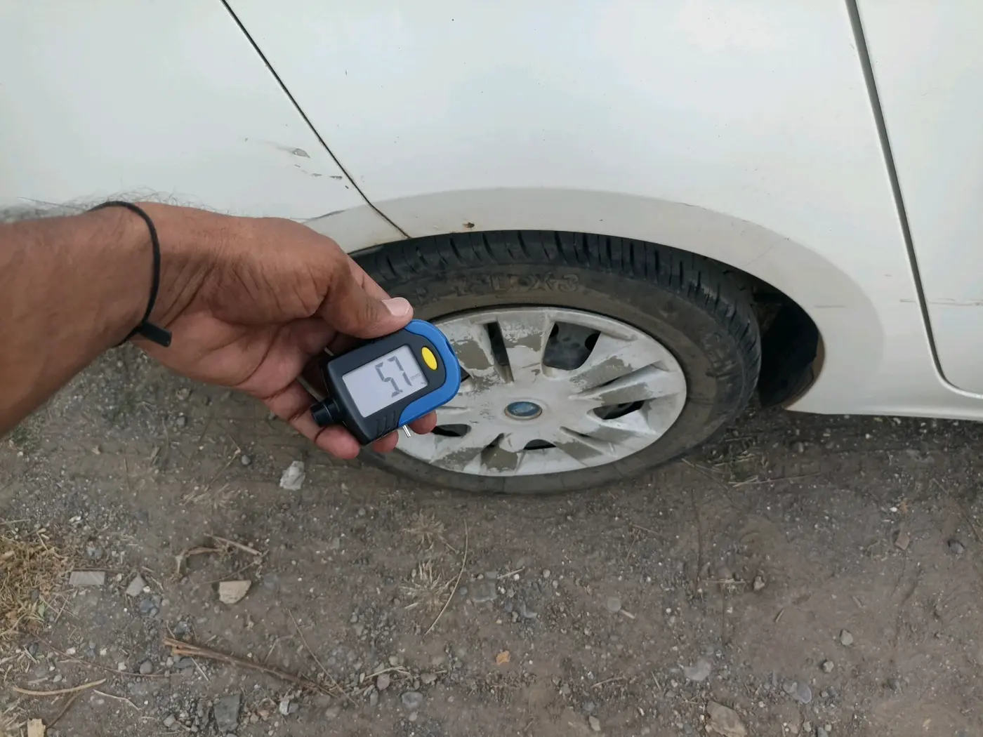2017 Tata TIGOR XT PETROL, Petrol, Manual, 85,624 km, tyre