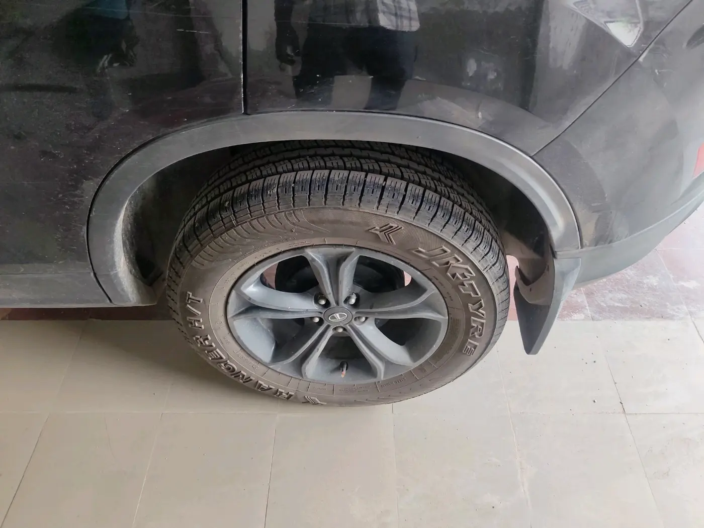 2019 Tata Harrier XZ 2.0L DARK EDITION, Diesel, Manual, 56,422 km, tyre