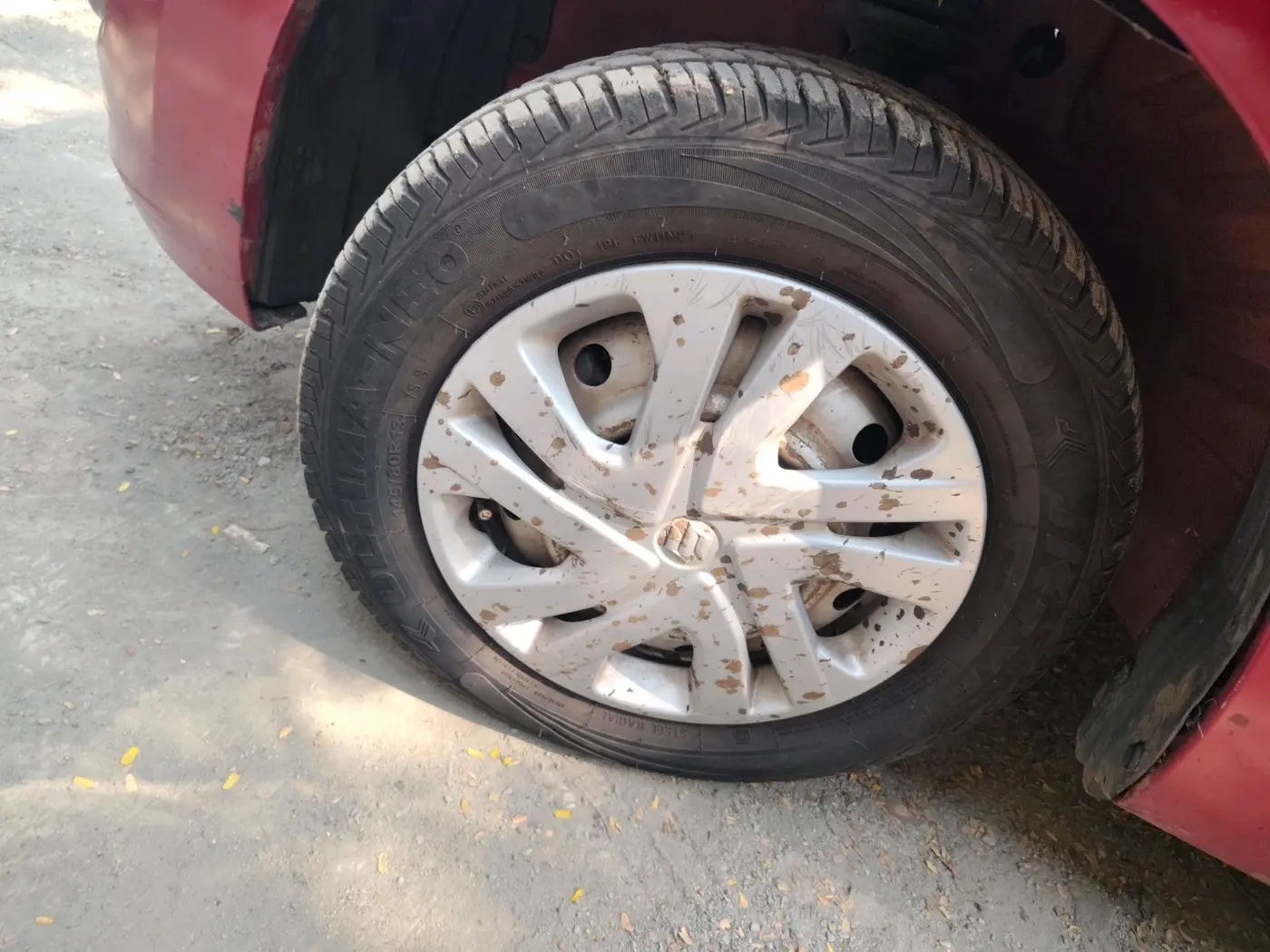 2014 Maruti Wagon R 1.0 LXI CNG, CNG, Manual, 9,99,132 km, tyre