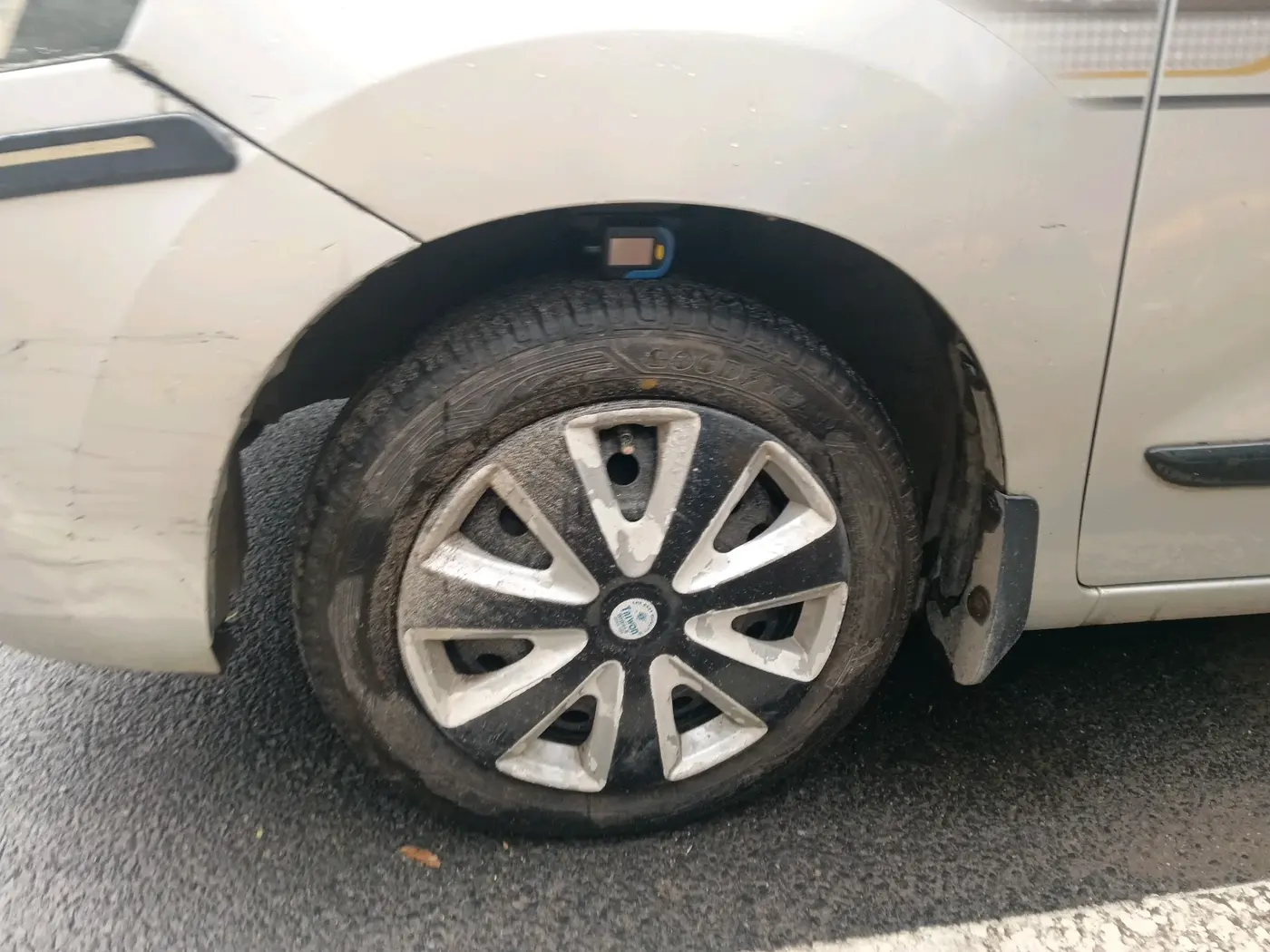 2014 Maruti Wagon R 1.0 VXI, Petrol, Manual, 74,145 km, tyre