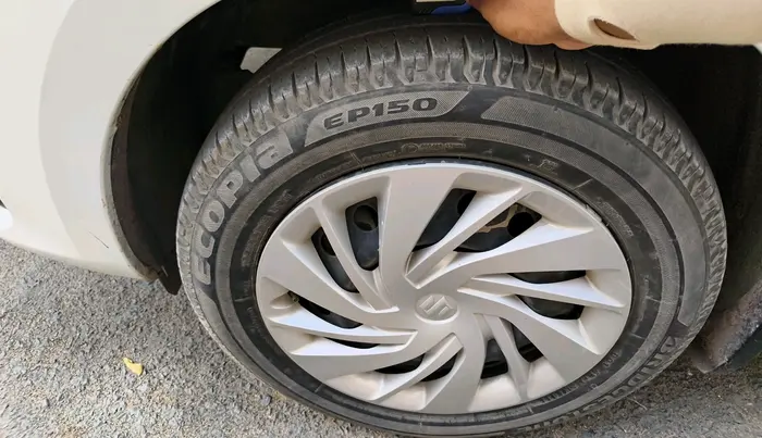 2023 Maruti Ertiga   VXI (O) CNG, CNG, Manual, 59,681 km, tyre