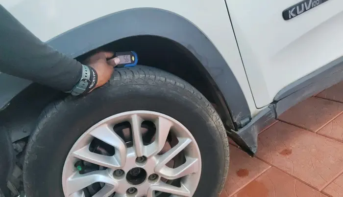 2016 Mahindra Kuv100 K6 6 STR, Petrol, Manual, 1,26,940 km, tyre