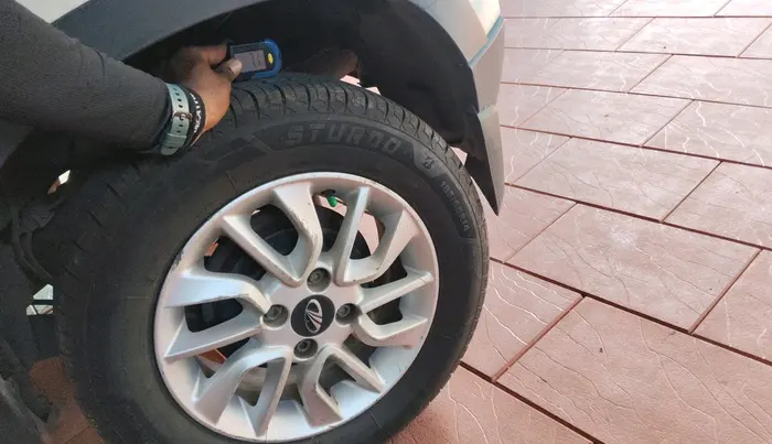 2016 Mahindra Kuv100 K6 6 STR, Petrol, Manual, 1,26,940 km, tyre