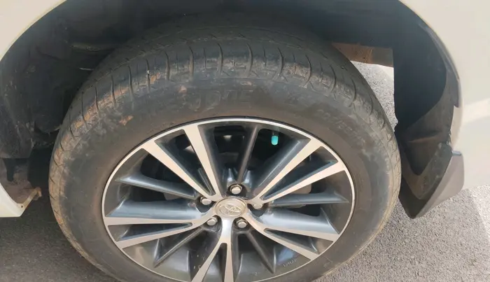 2018 Toyota Corolla Altis VL CVT PETROL, Petrol, Automatic, 83,939 km, tyre