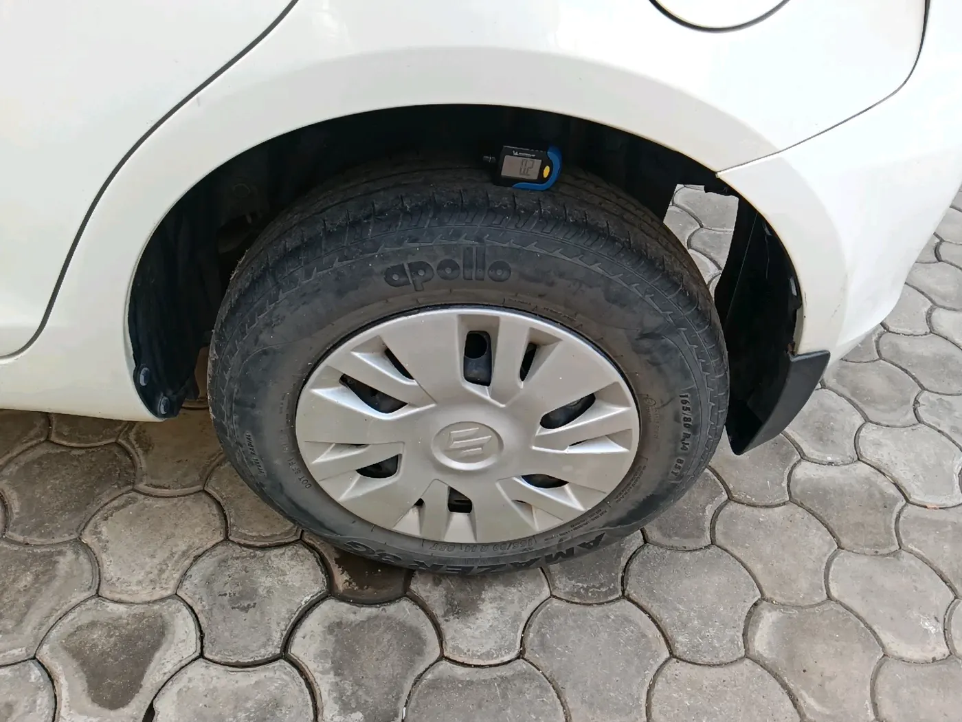 2014 Maruti Swift VXI, Petrol, Manual, 40,291 km, tyre
