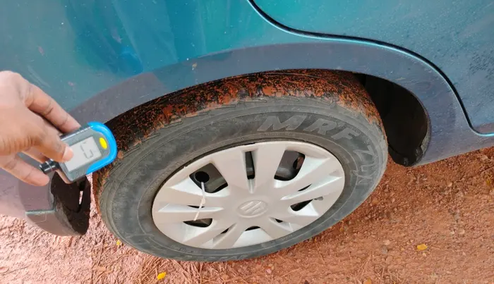 2012 Maruti Swift Dzire VXI, Petrol, Manual, 1,07,992 km, tyre