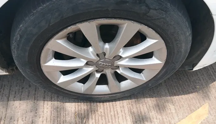 2014 Audi A6 35 TDI PREMIUM PLUS, Diesel, Manual, 57,894 km, tyre