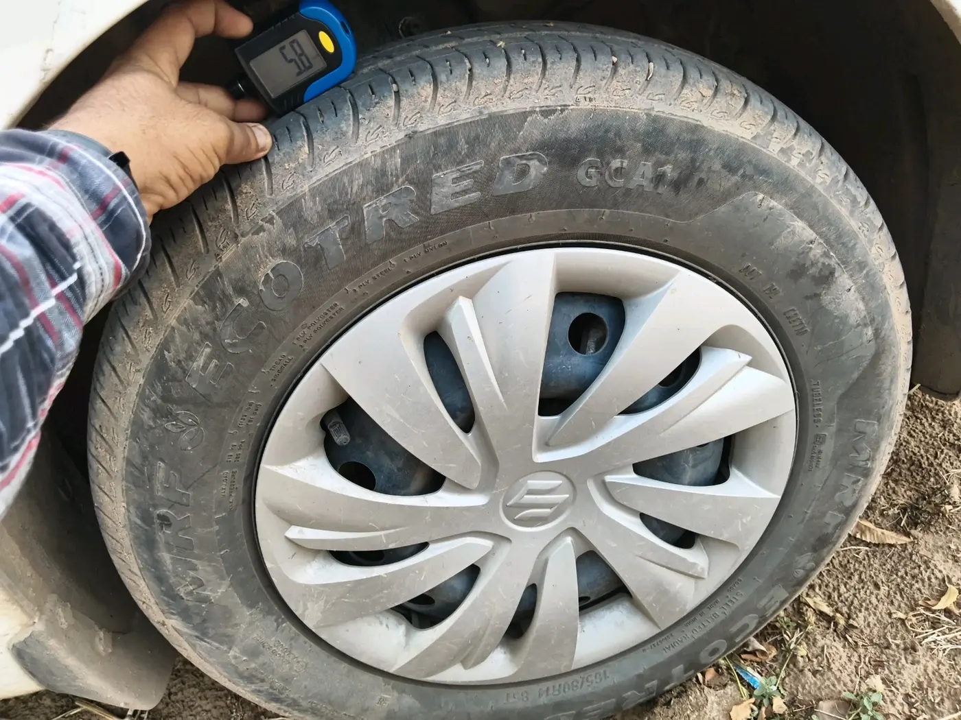 2024 Maruti Swift VXi AMT, Petrol, Automatic, 11,787 km, tyre