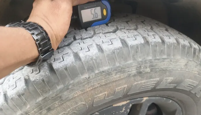 2019 Mahindra TUV 300 PLUS P8, Diesel, Manual, 1,38,442 km, tyre