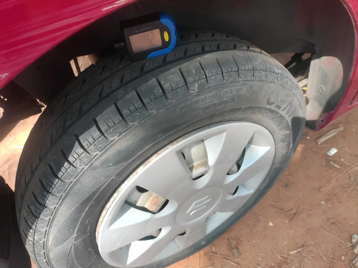 2013 Maruti Wagon R 1.0 LXI, Petrol, Manual, 46,923 km, tyre