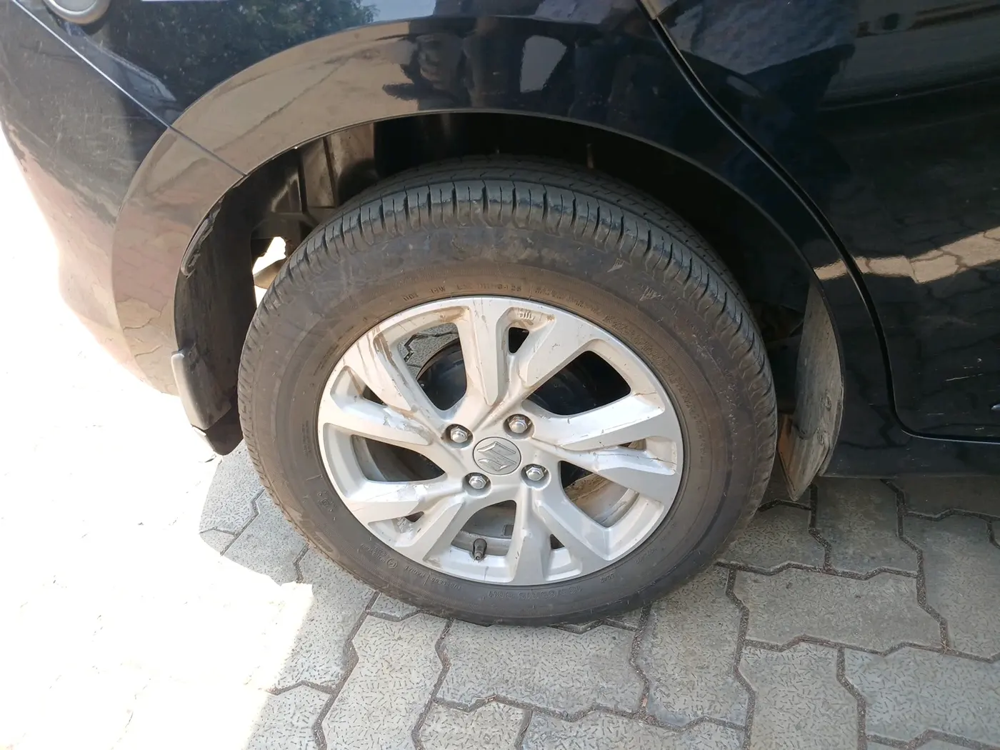 2025 Maruti Swift ZXi CNG, CNG, Manual, 11,244 km, tyre