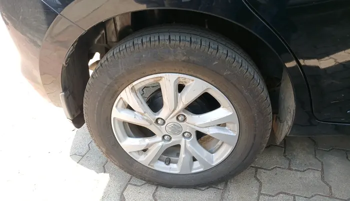 2025 Maruti Swift ZXi CNG, CNG, Manual, 11,244 km, tyre