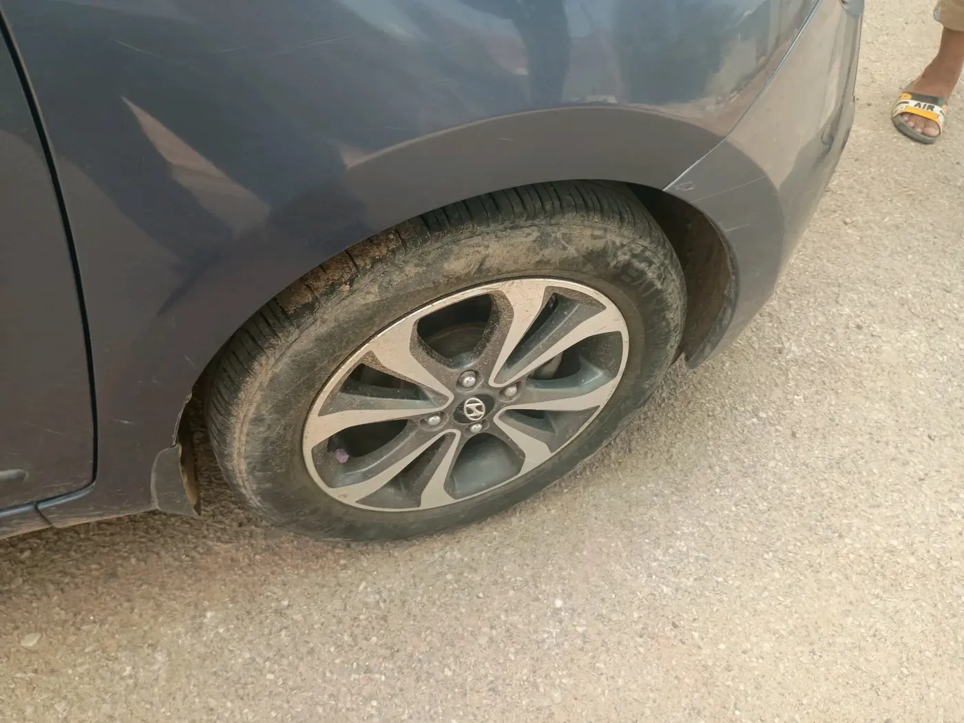 2014 Hyundai Xcent S 1.2, Petrol, Manual, 1,19,476 km, tyre