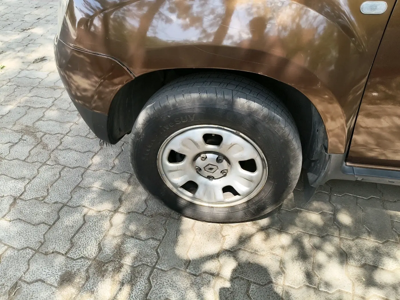 2014 Renault Duster 85 PS RXL DIESEL, Diesel, Manual, 52,927 km, tyre