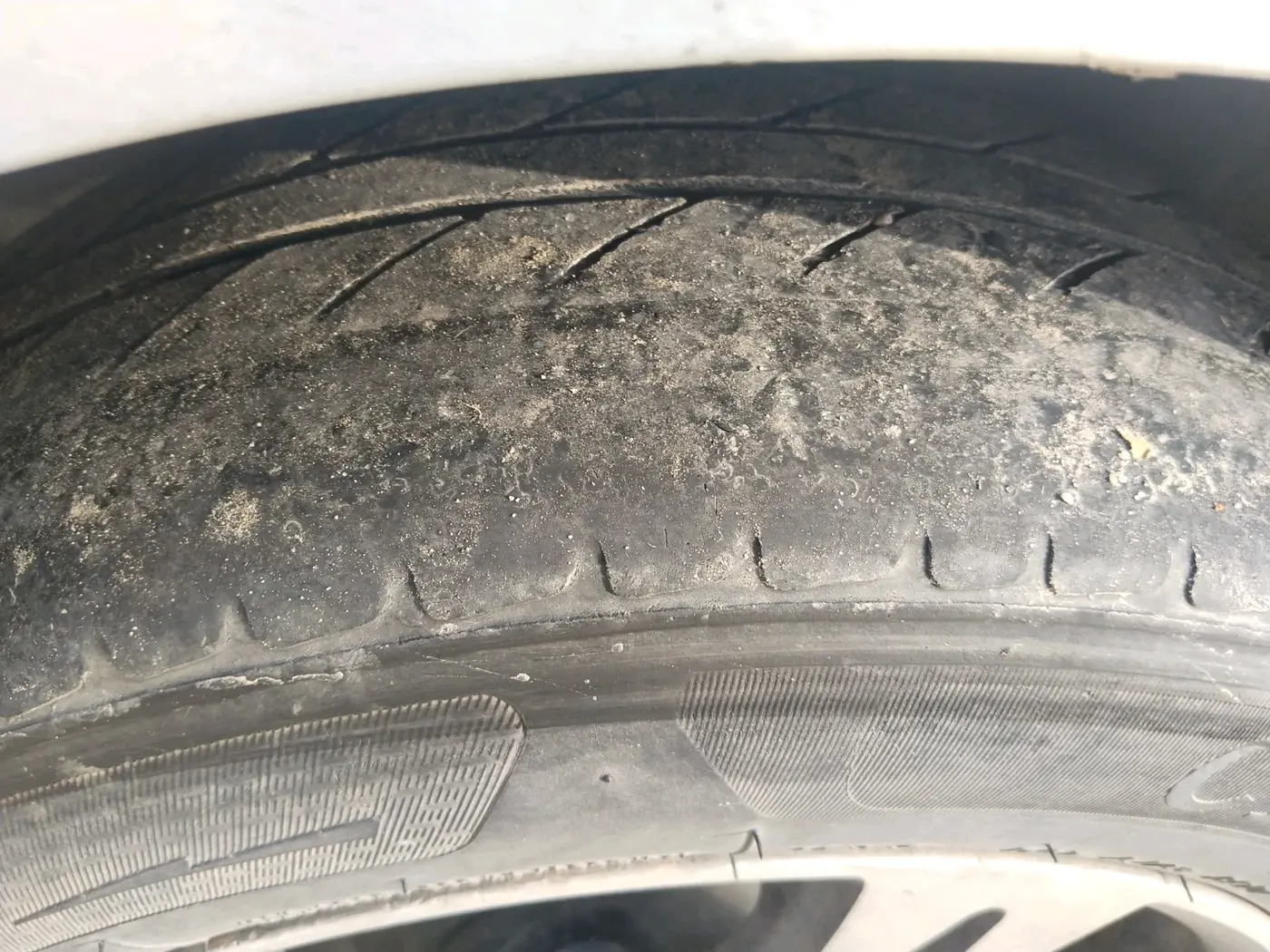 2014 Hyundai Xcent S (O) 1.2, Petrol, Manual, 73,000 km, tyre
