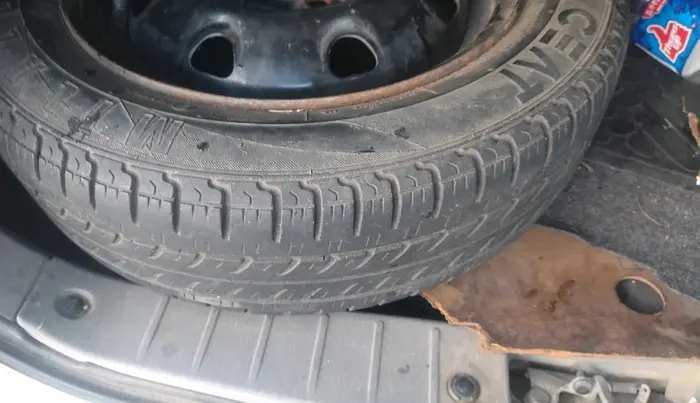 2012 Maruti Alto K10 VXI, Petrol, Manual, 96,272 km, tyre