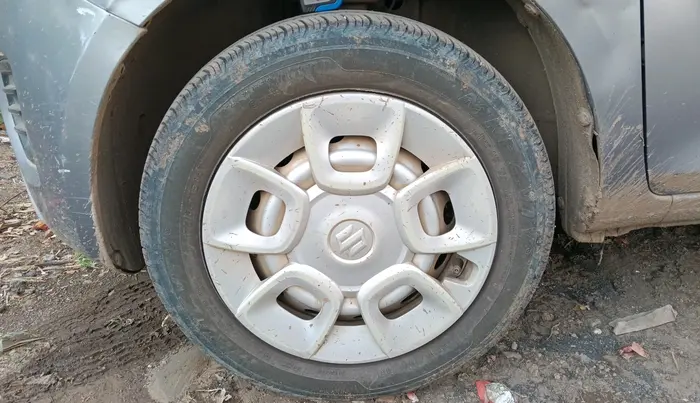 2020 Maruti IGNIS SIGMA 1.2, CNG, Manual, 85,043 km, tyre