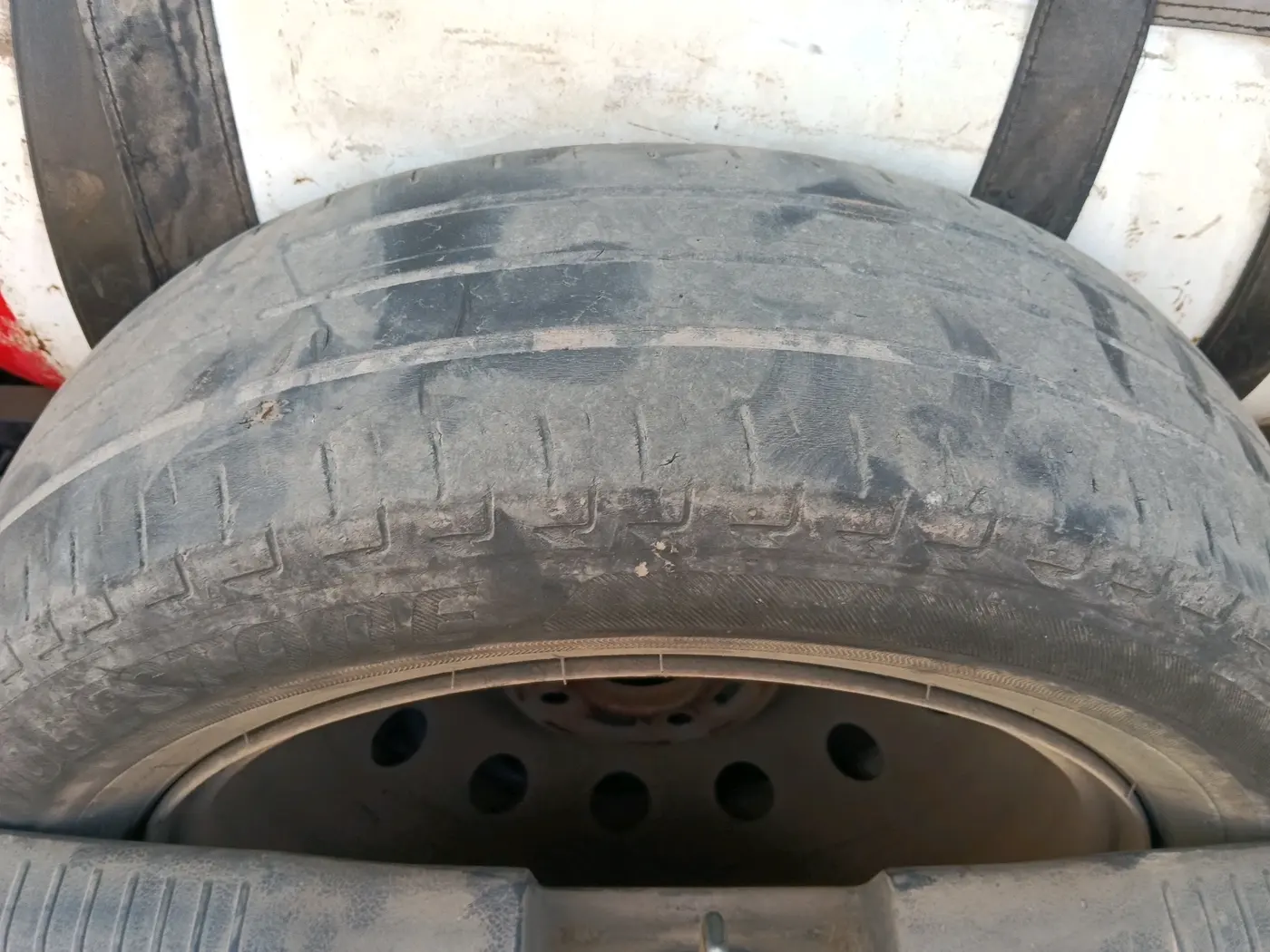 2020 Maruti IGNIS SIGMA 1.2, CNG, Manual, 85,043 km, tyre