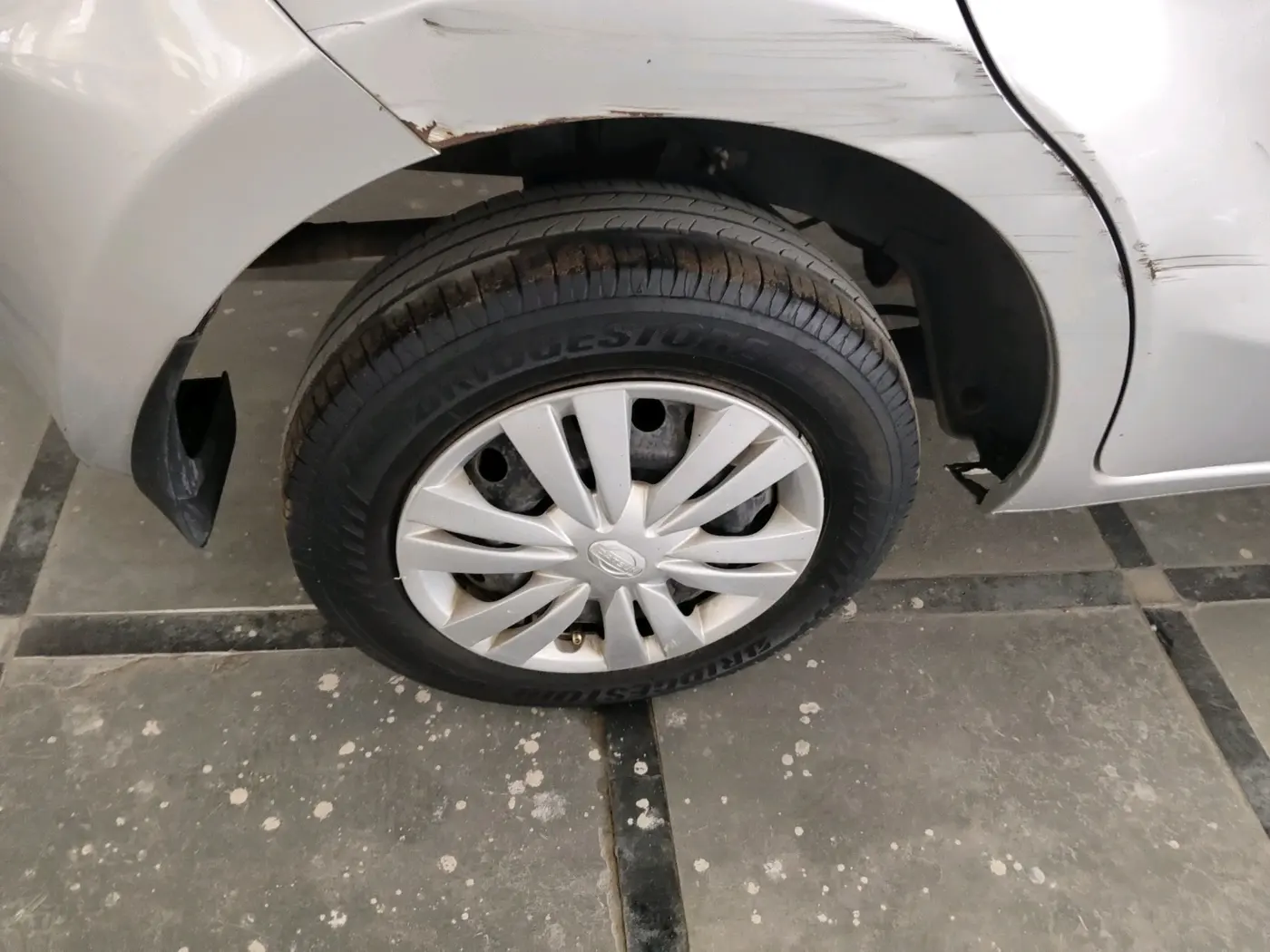 2015 Datsun Go T, Petrol, Manual, 10,02,000 km, tyre