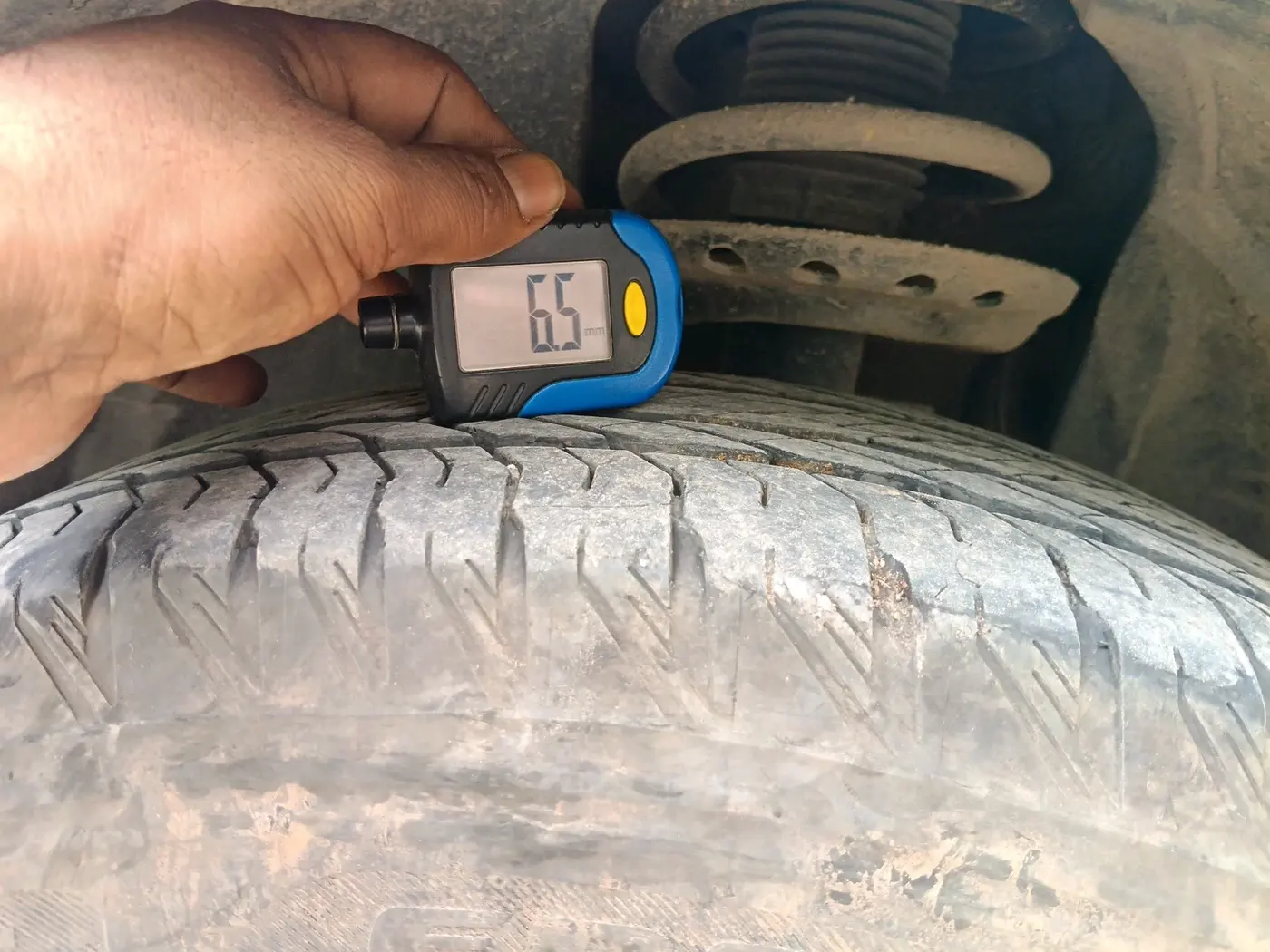 2024 Tata Harrier FEARLESS PLUS DUAL TONE AT, Diesel, Automatic, 22,764 km, tyre