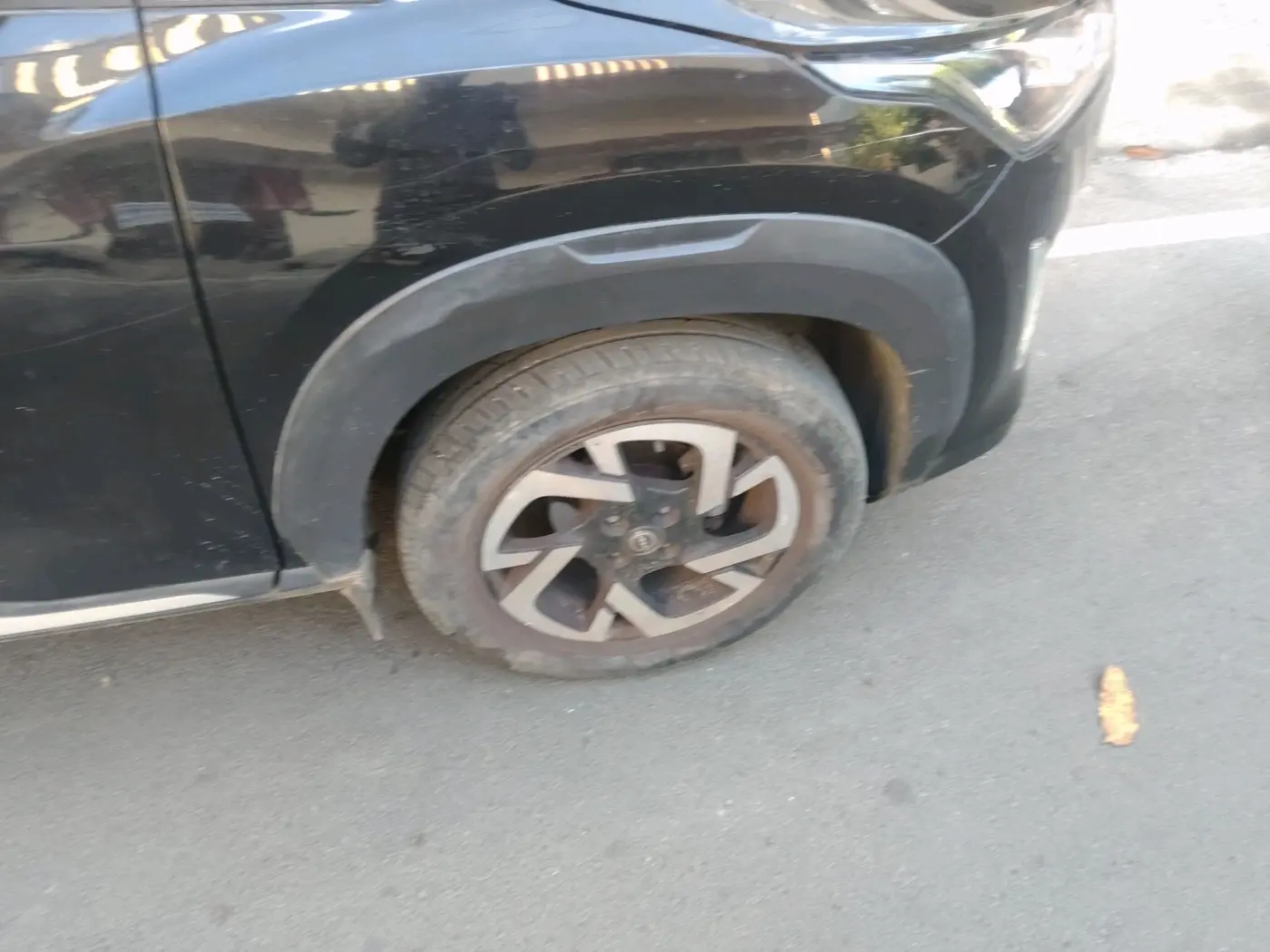 2022 Nissan MAGNITE XV MT, Petrol, Manual, 9,327 km, tyre