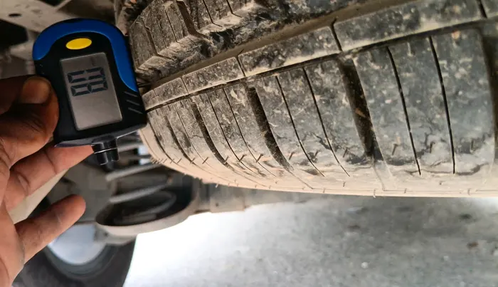 2022 Tata Safari XMA, Diesel, Automatic, 85,864 km, tyre
