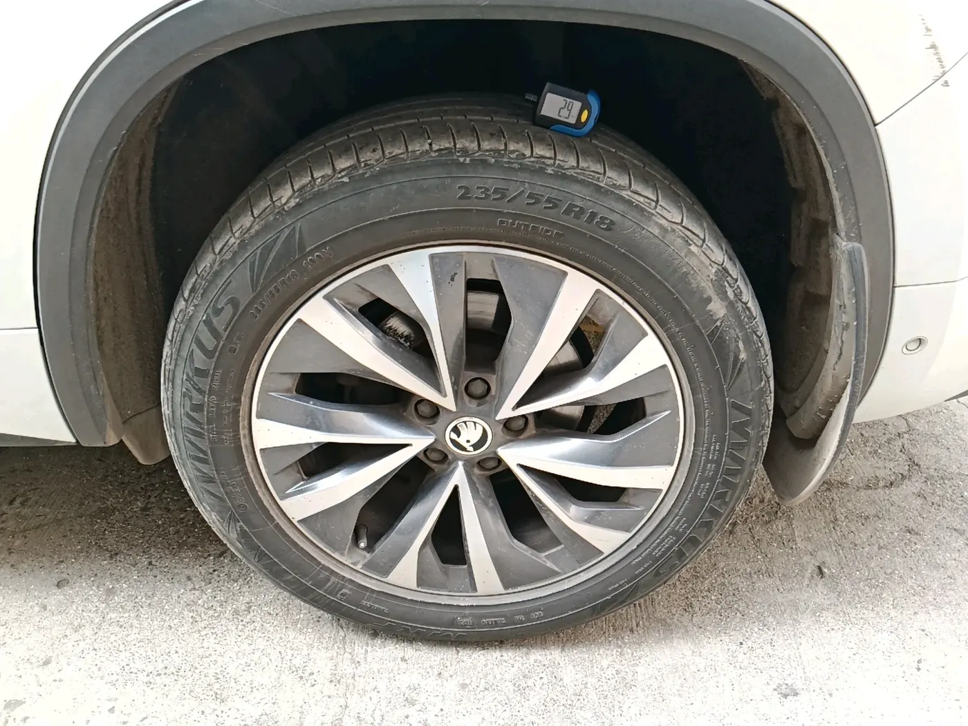 2023 Skoda Kodiaq SPORTLINE, Petrol, Automatic, 41,391 km, tyre