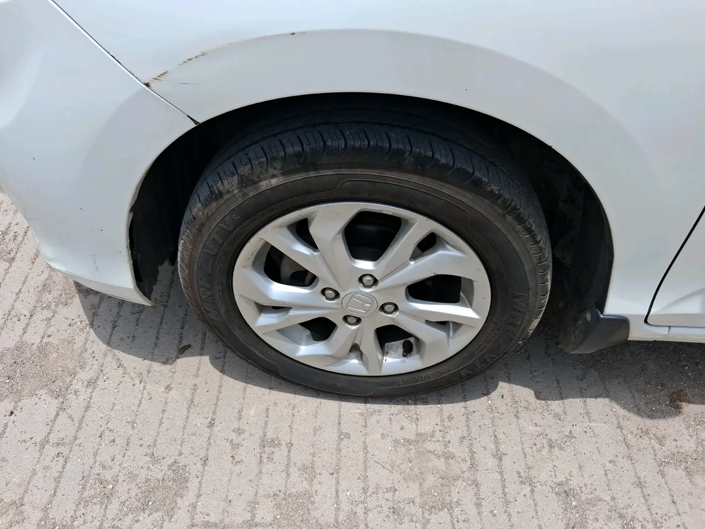 2019 Honda Amaze 1.2L I-VTEC VX, Petrol, Manual, 31,915 km, tyre