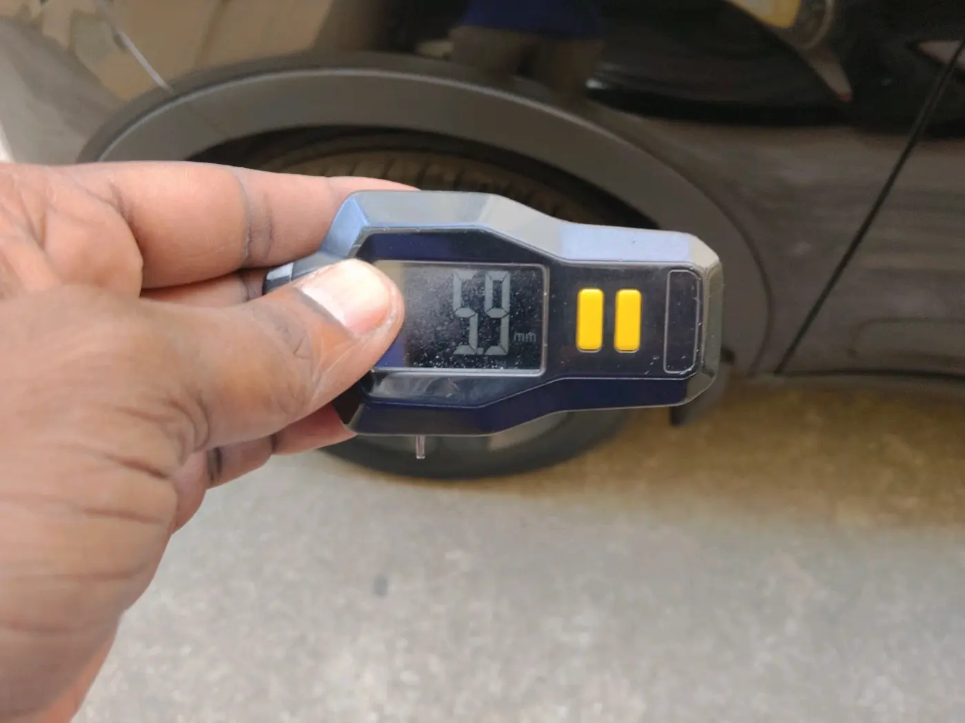 2022 Tata NEXON XZ PLUS (HS) PETROL DARK EDITION, Petrol, Manual, 15,500 km, tyre